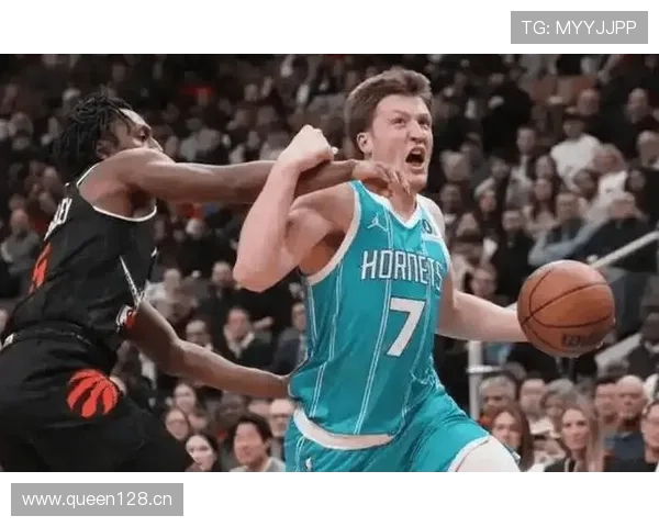 沃西篮下强攻提升球队内线效率显著拉开对手防守空间